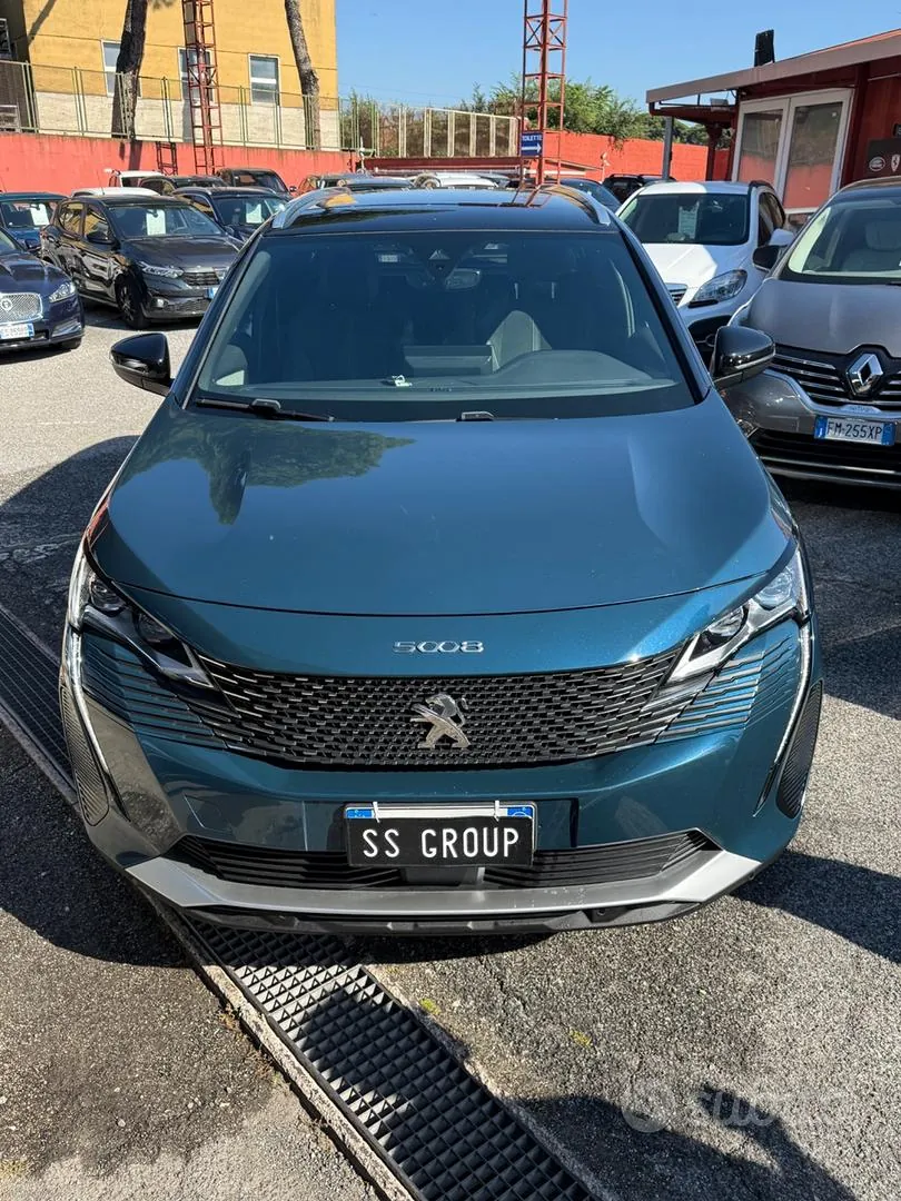 Peugeot 5008 2023 photo 2