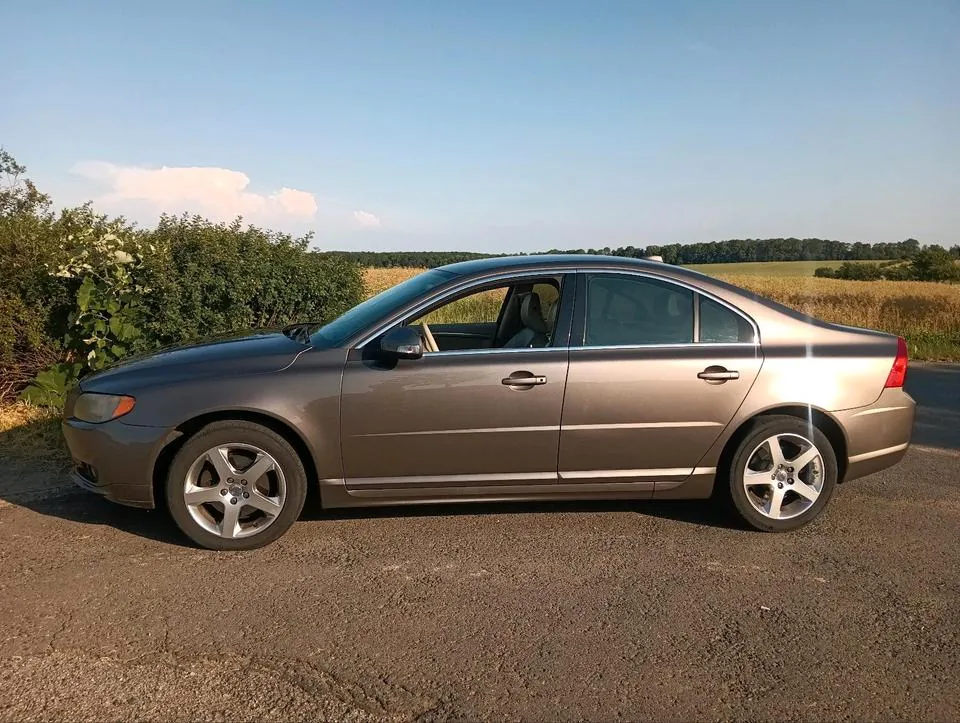Volvo S80