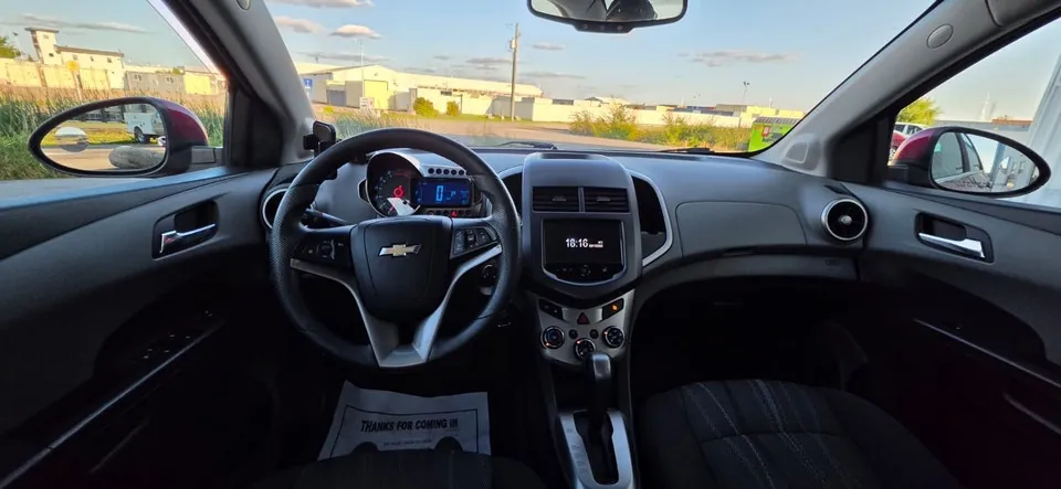 Chevrolet Sonic 2013 photo 5