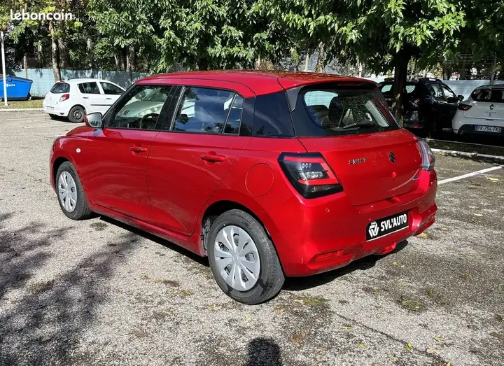 Suzuki Swift 2024 photo 3