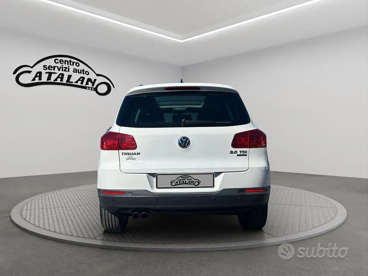 Volkswagen Tiguan 2012 photo 4