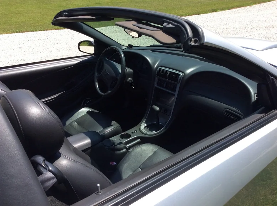 Ford Mustang 2003 photo 4