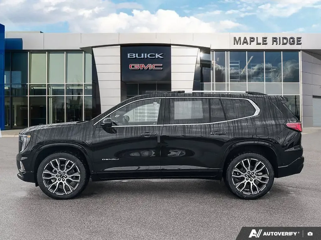 GMC Acadia 2026 photo 2