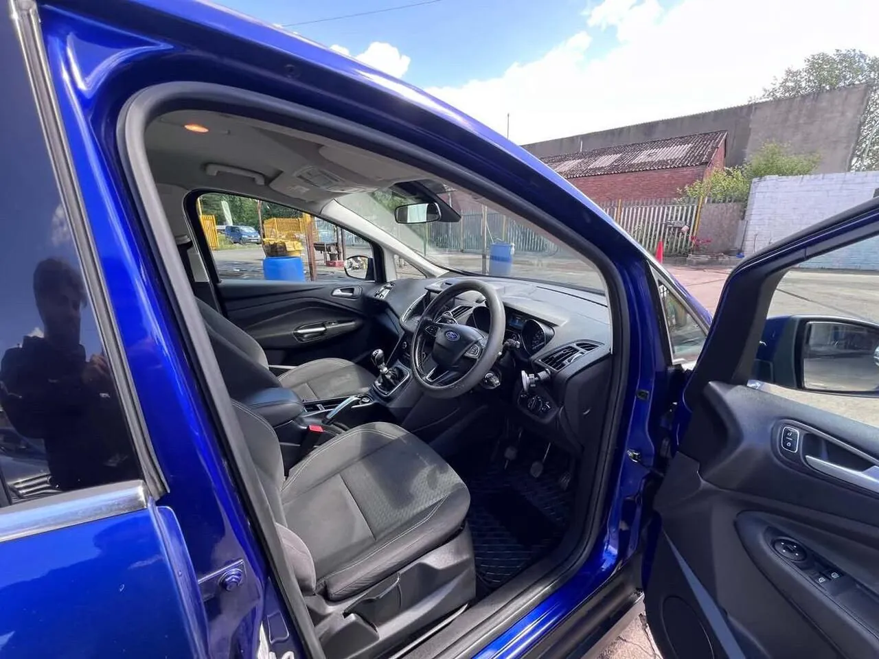 Ford C-Max 2015 photo 5