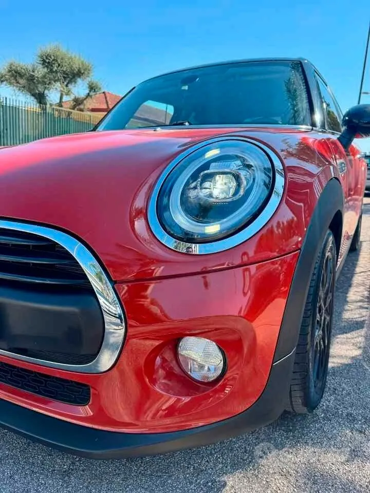 Mini Cooper One 2018 photo 5