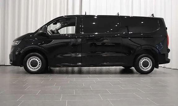 Volkswagen Transporter 2025 photo 2