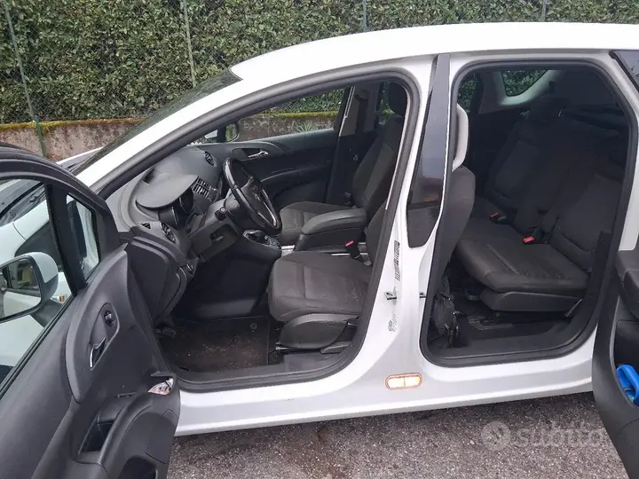 Opel Meriva 2013 photo 5