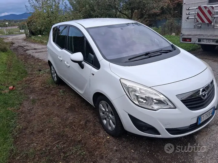 Opel Meriva 2013 photo 2