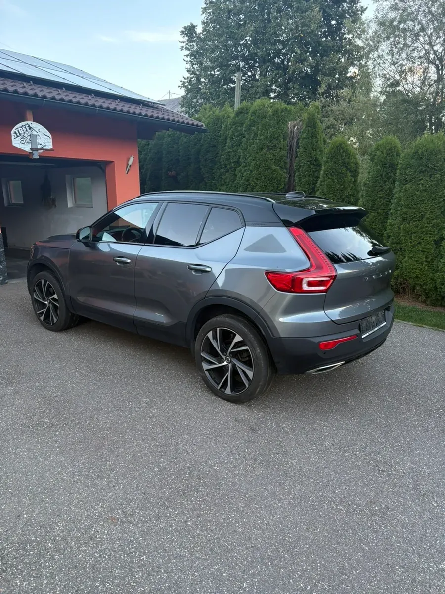 Volvo Xc40 2019 photo 3