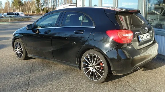 Mercedes-Benz A 180 2013 photo 5