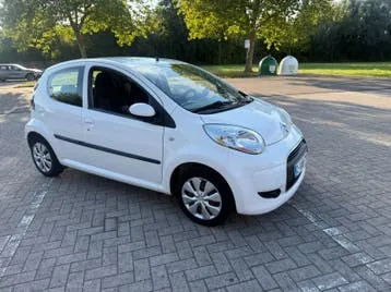Citroen C1 2011 photo 3