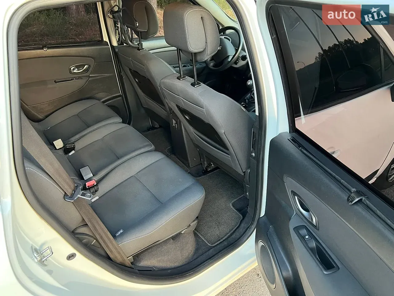 Renault Scenic 2009 photo 5