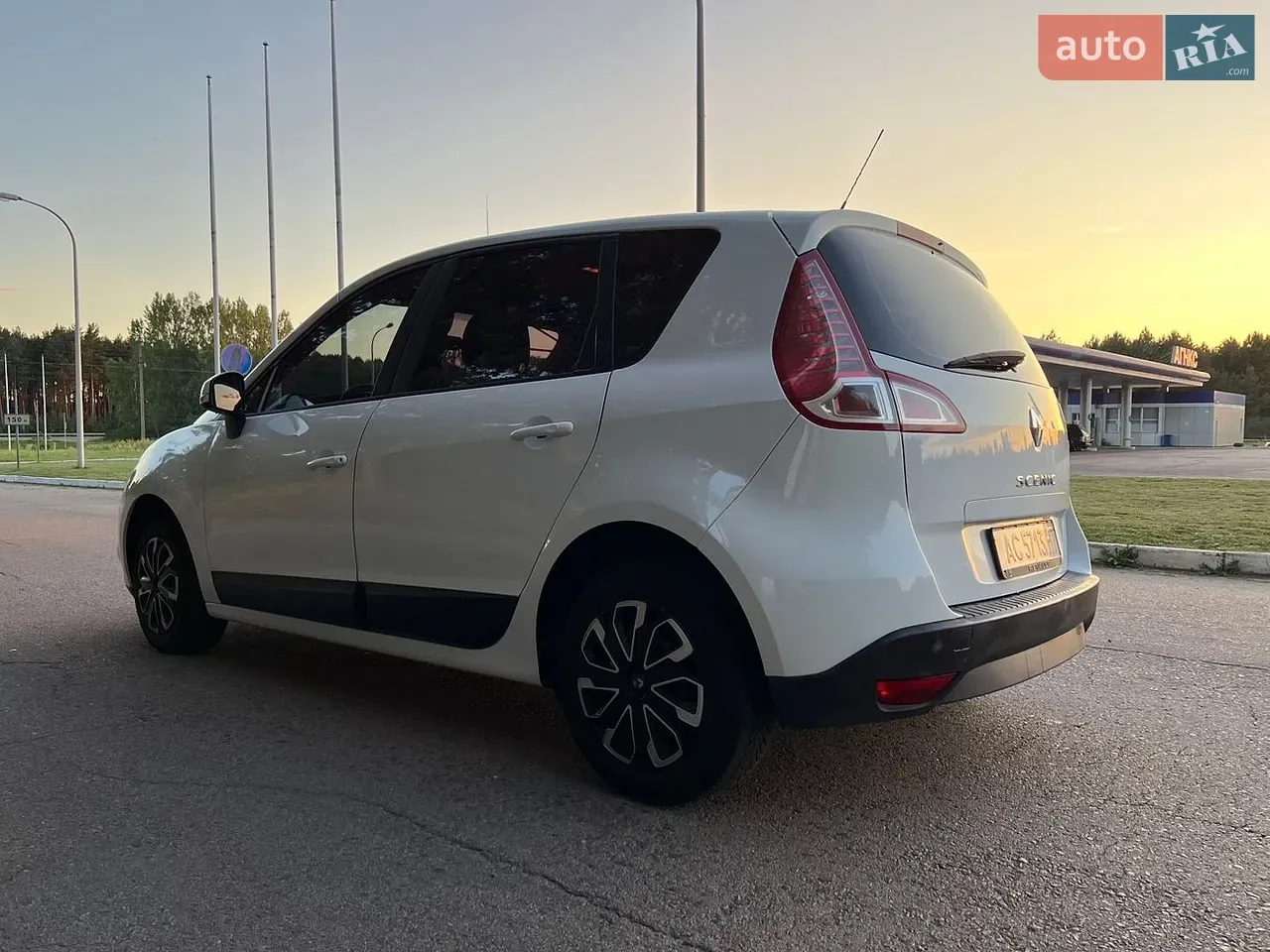 Renault Scenic 2009 photo 2