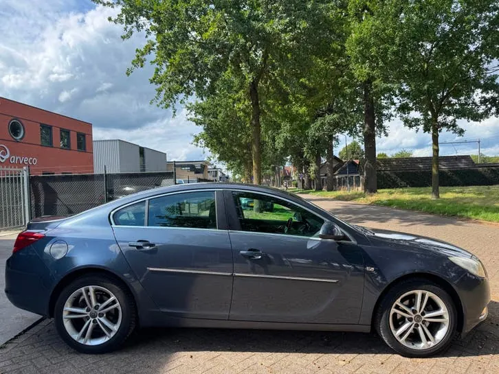 Opel Insignia 2009 photo 3