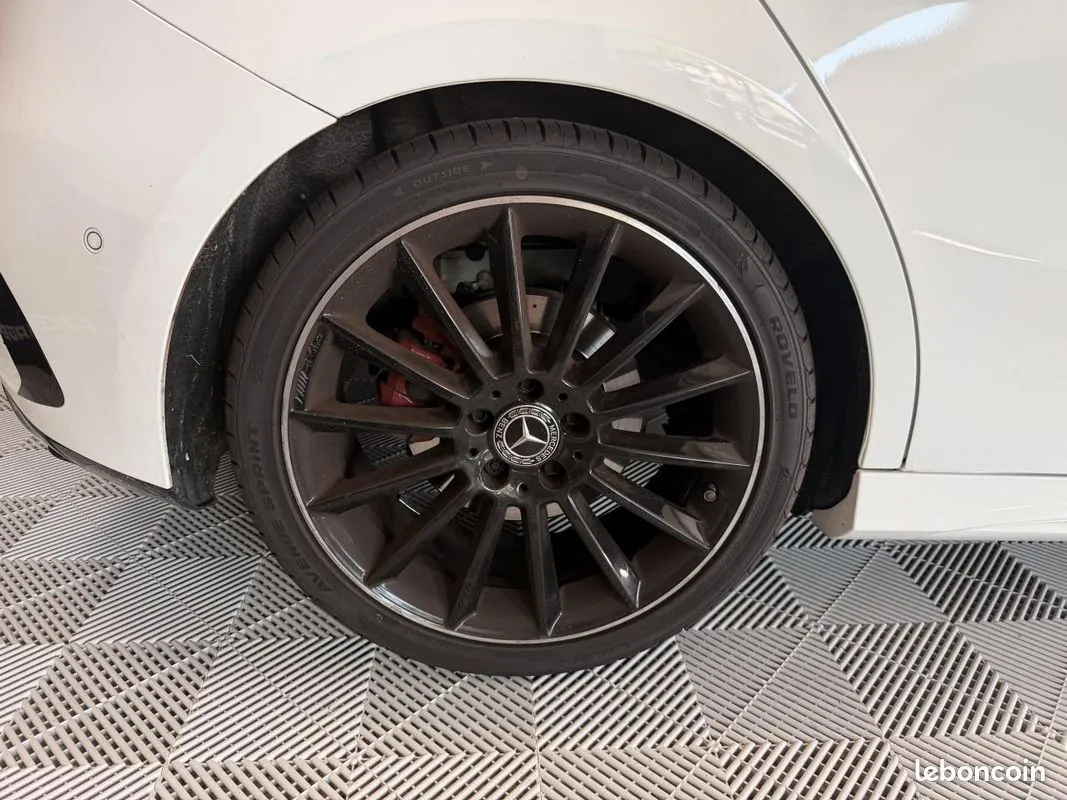 Mercedes-Benz A-Class 2018 photo 5
