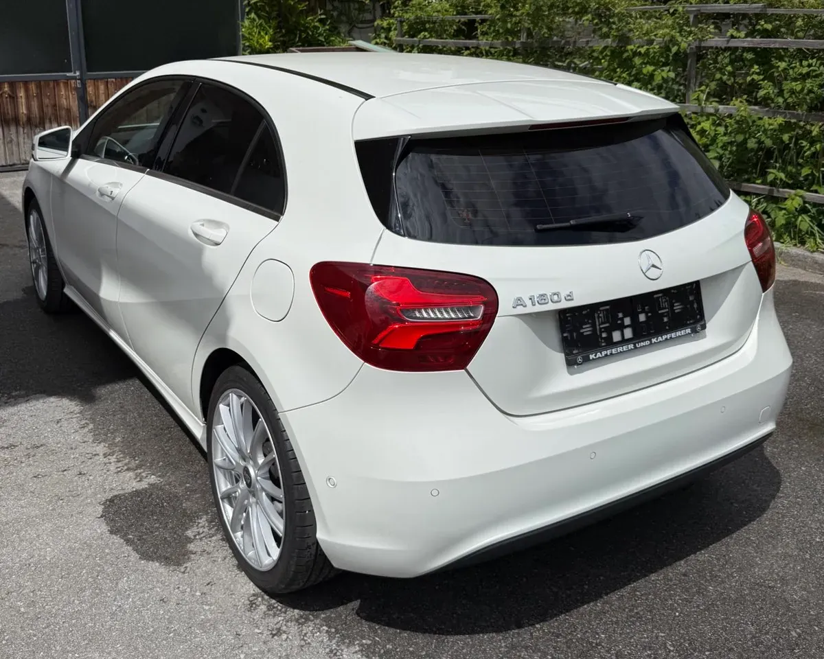 Mercedes-Benz Aklasse 2017 photo 3