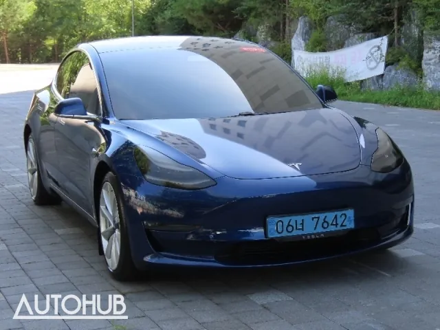 Tesla Model 3 2020 photo 2