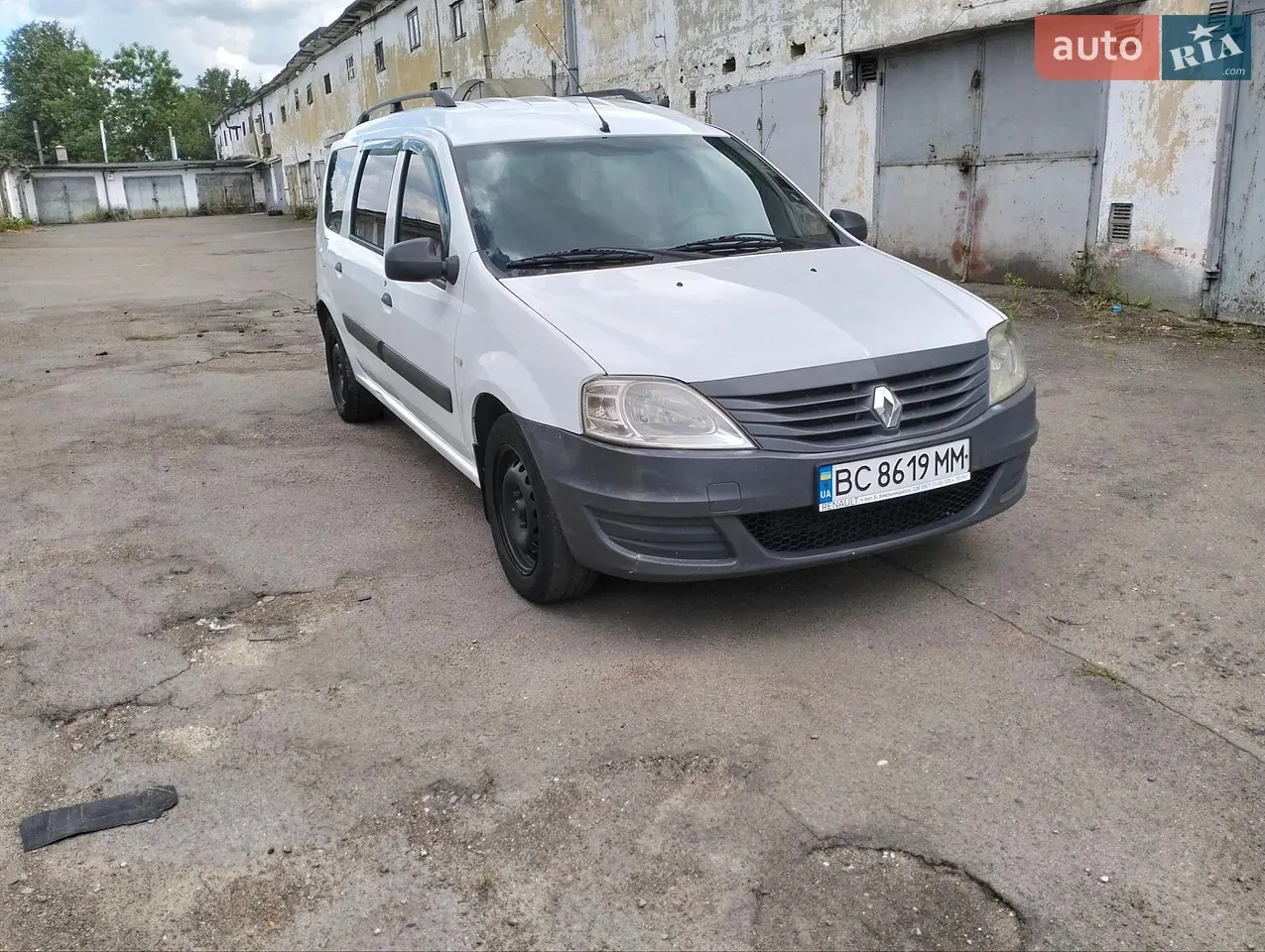 Renault Logan Mcv 2011 photo 3