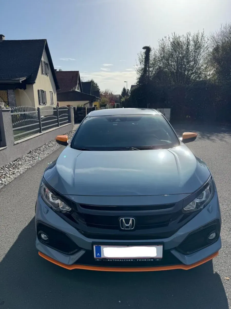 Honda Civic 2019 photo 2