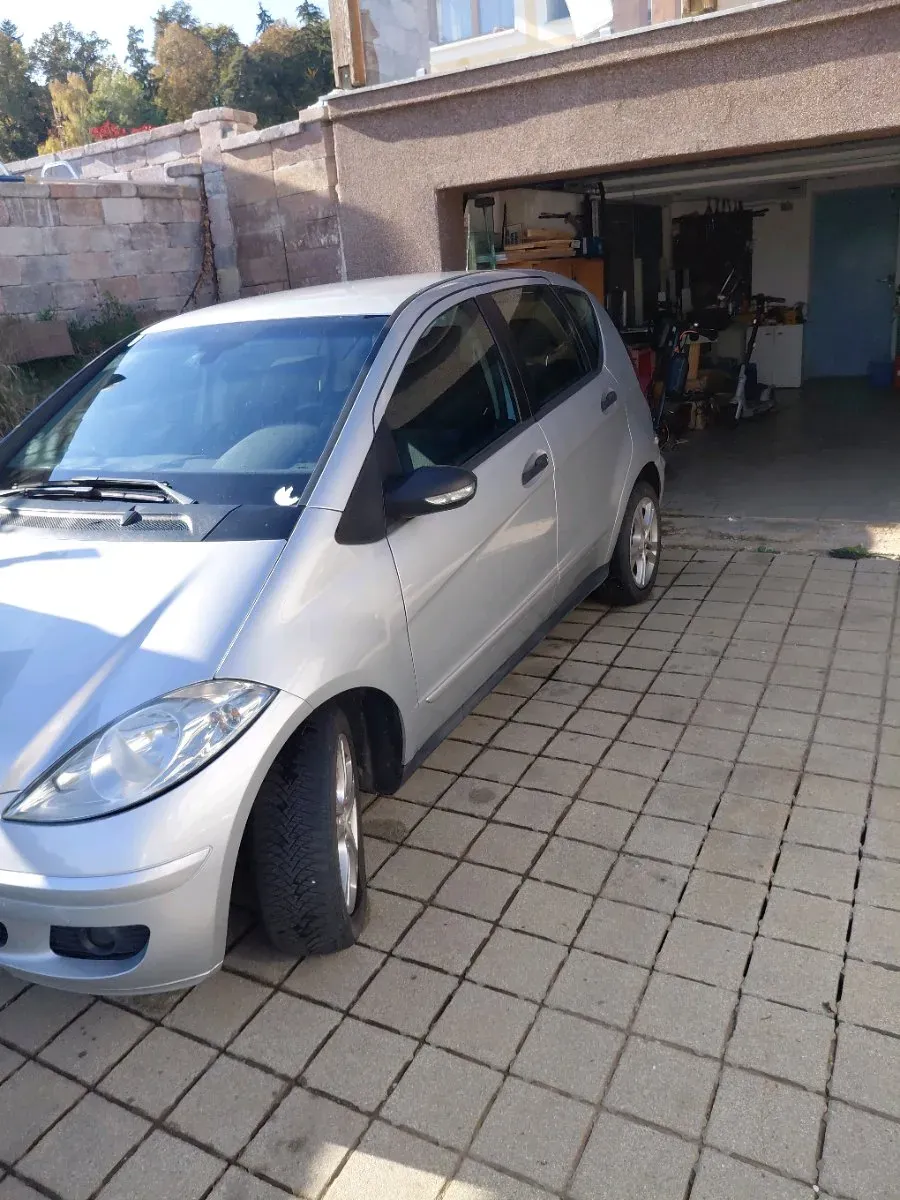 Mercedes-Benz A-Class 2008 photo 2