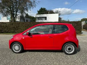 Volkswagen Up 2012 photo 2