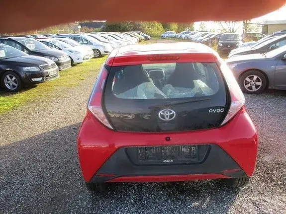 Toyota Aygo 2015 photo 4