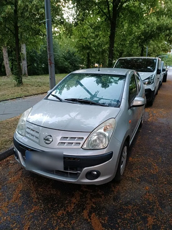 Nissan Pixo
