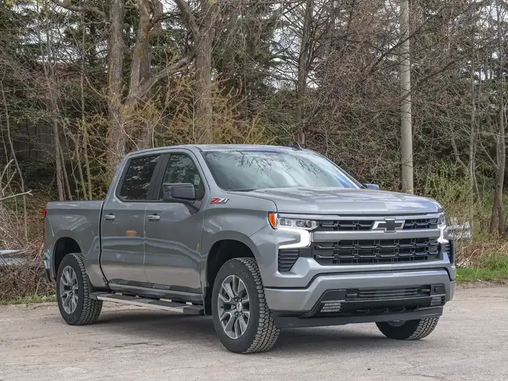 Chevrolet Silverado 1500 2026 photo 3