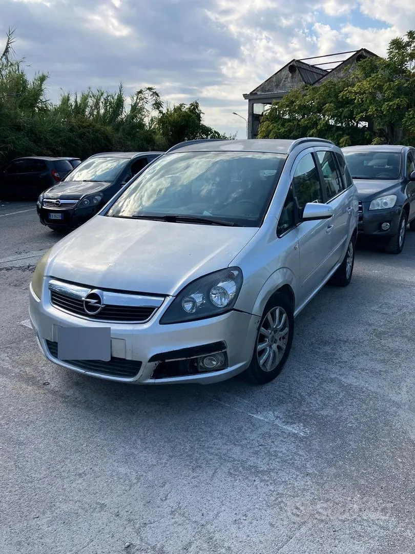 Opel Zafira 2007 photo 3