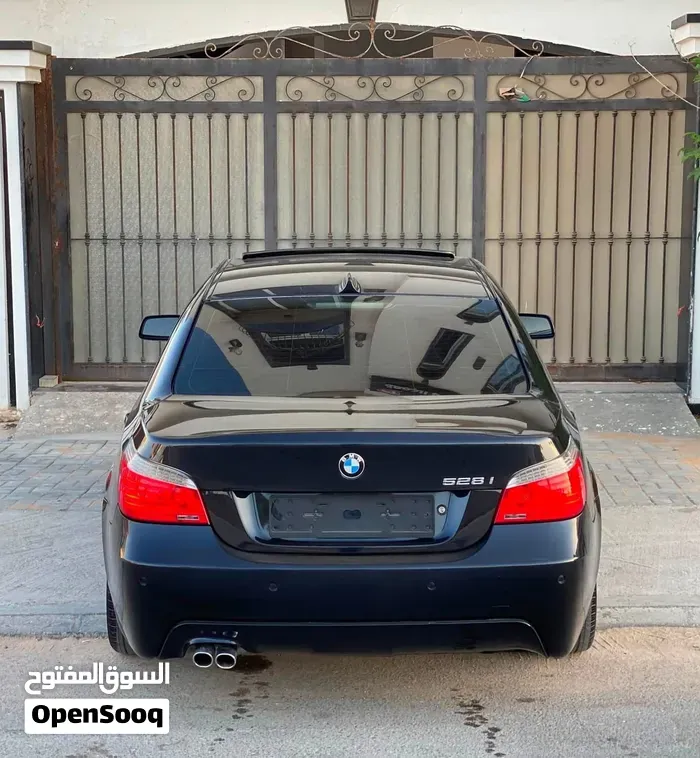 BMW 5 Series 2009 photo 4