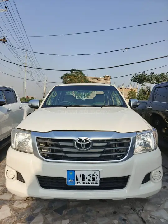 Toyota Hilux