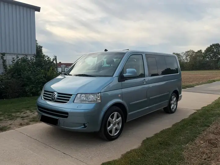 Volkswagen T5