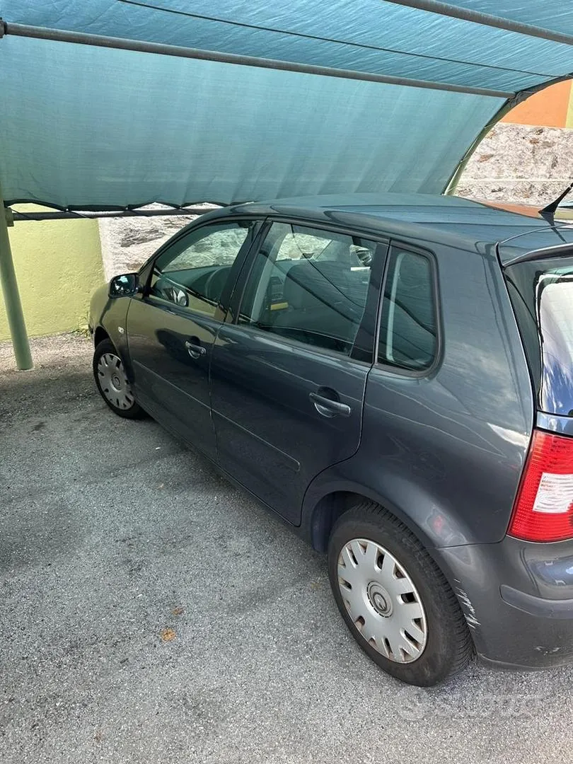 Volkswagen Polo 2002 photo 5