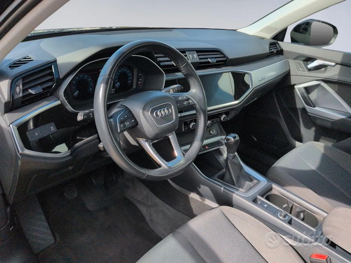 Audi Q3 2019 photo 3