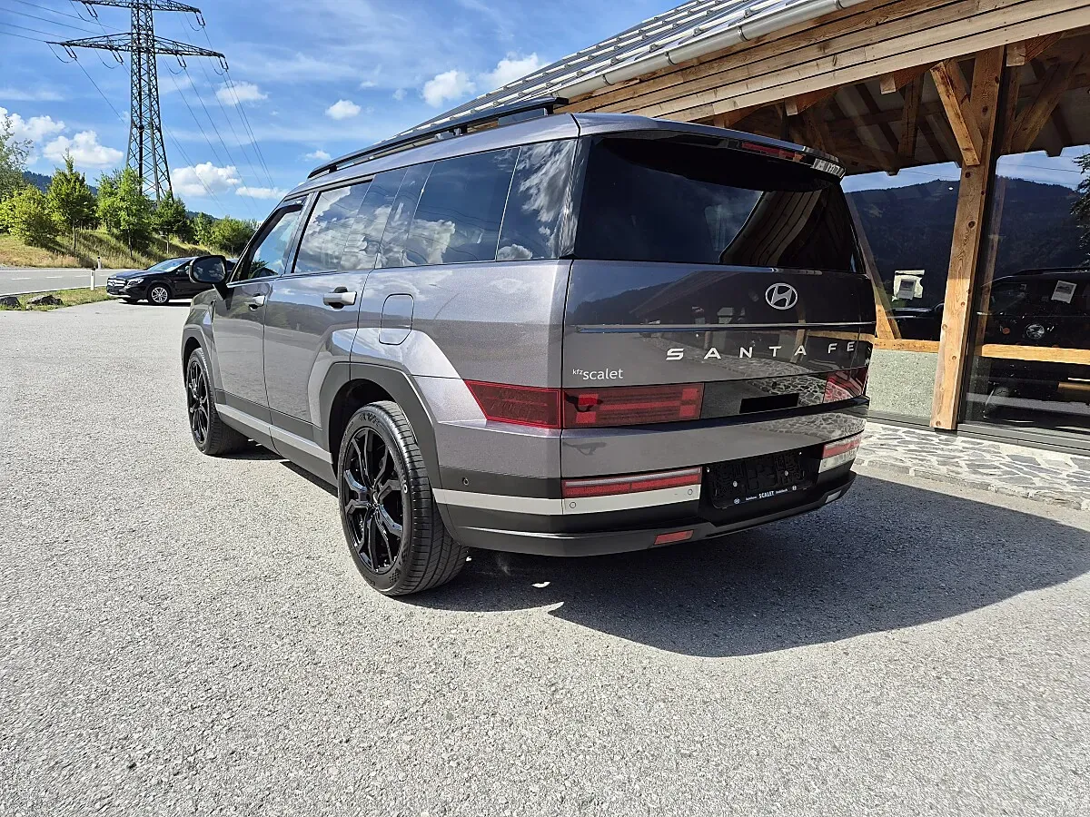 Hyundai Santa Fe 2024 photo 3