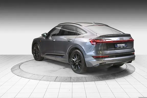 Audi E-Tron 2022 photo 5