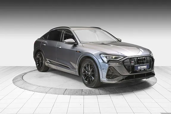 Audi E-Tron 2022 photo 2