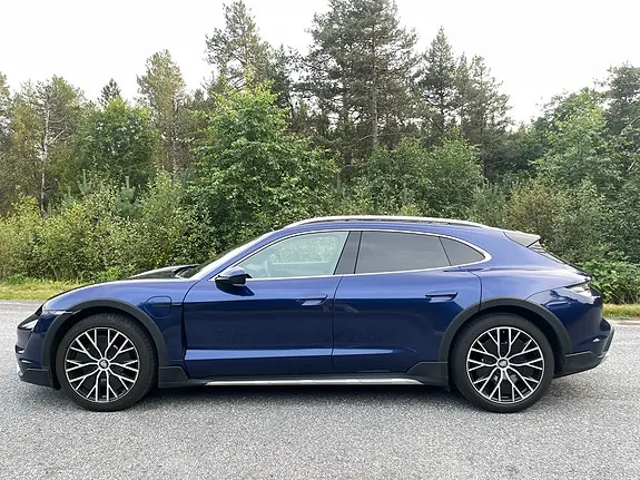 Porsche Taycan 2021 photo 5