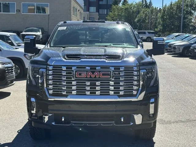 GMC Sierra 3500Hd 2026 photo 2
