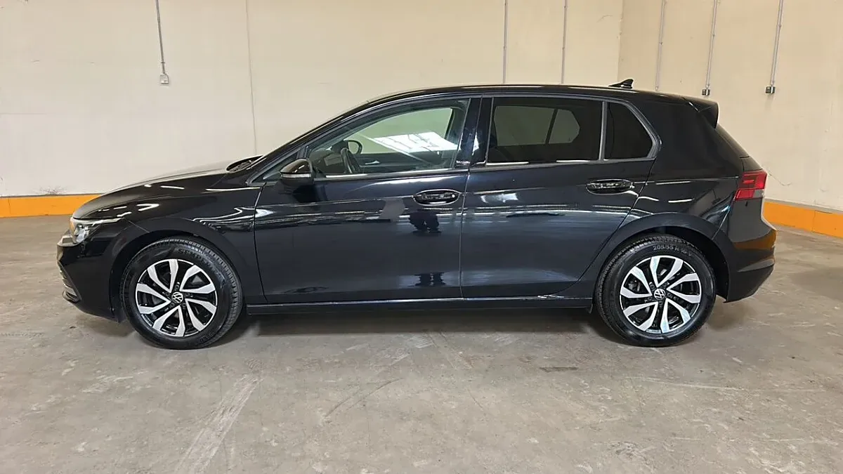 Volkswagen Golf 2022 photo 3
