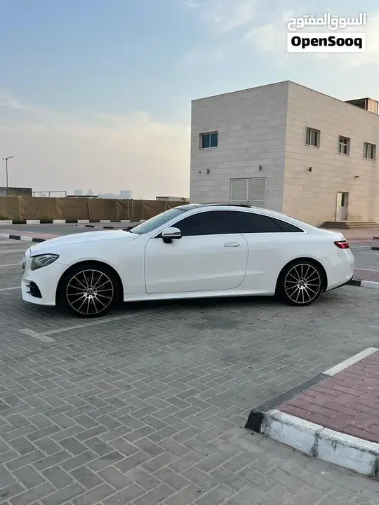 Mercedes-Benz E-Class 2017 photo 4