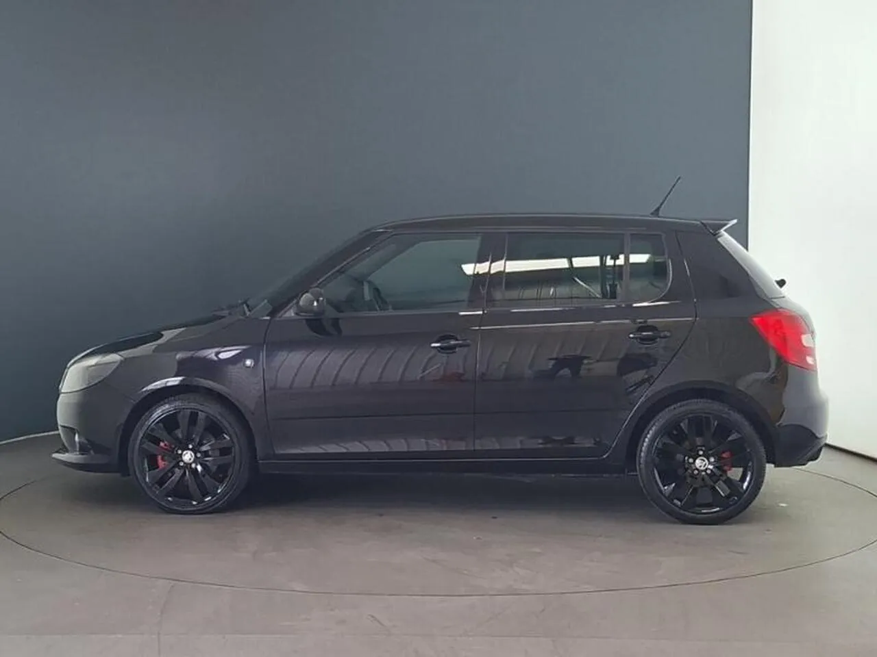 Skoda Fabia 2014 photo 4