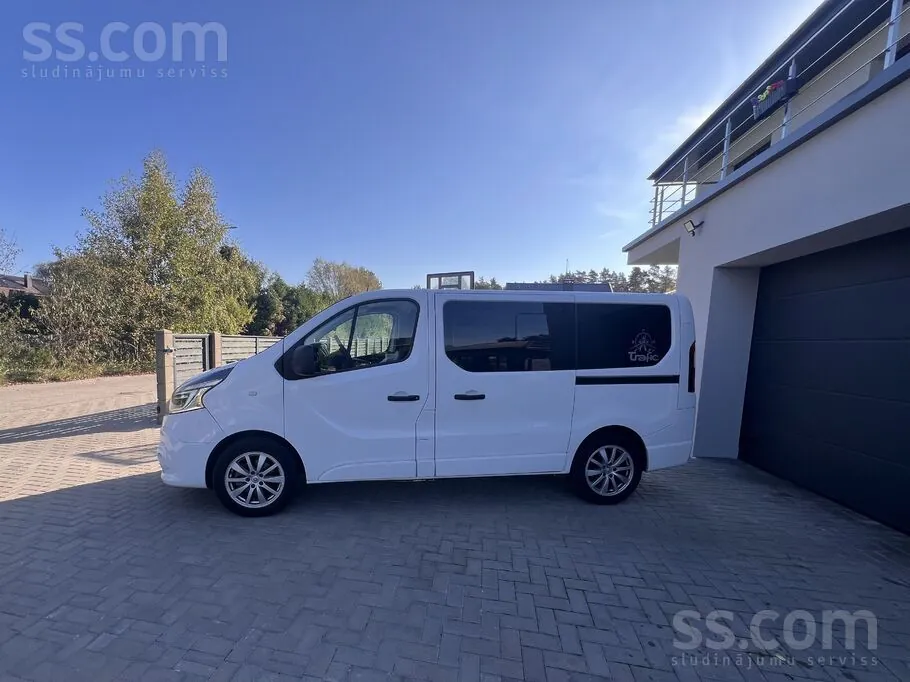 Renault Trafic 2020 photo 3