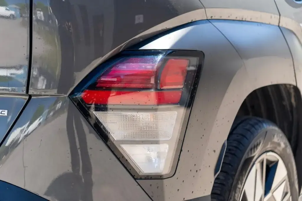 Hyundai Kona 2025 photo 4