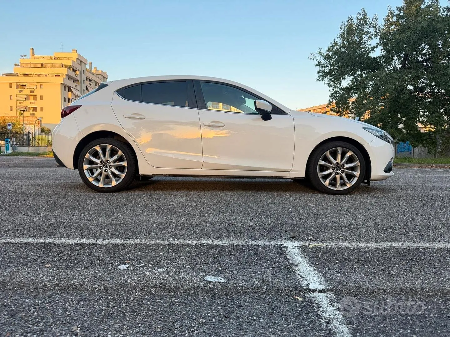 Mazda 3 2014 photo 5