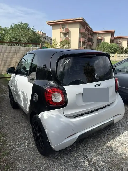 Smart Fortwo 2016 photo 3