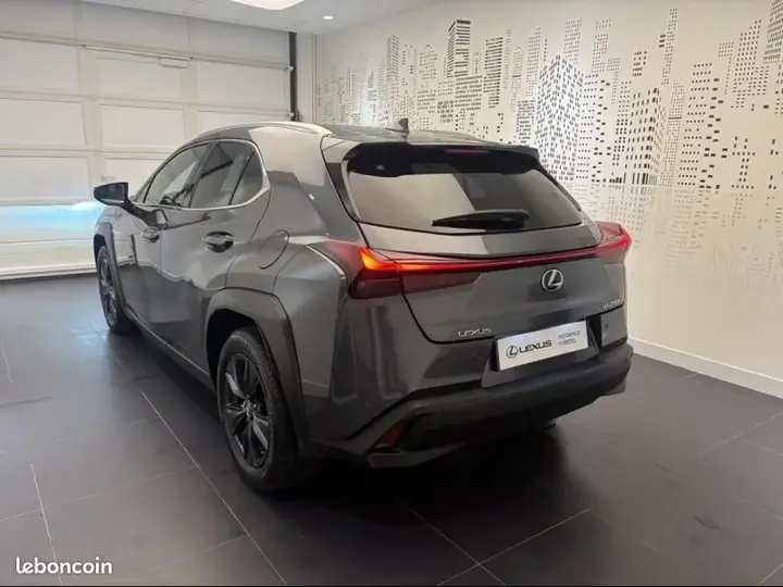 Lexus Ux 2023 photo 5