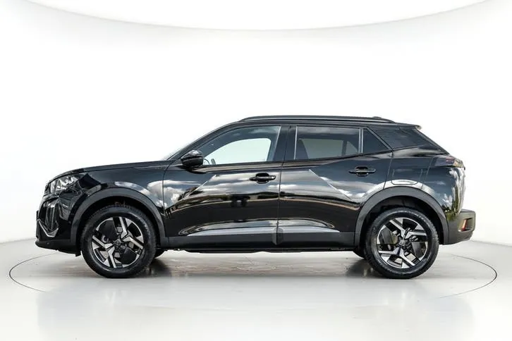 Peugeot 2008 2024 photo 2