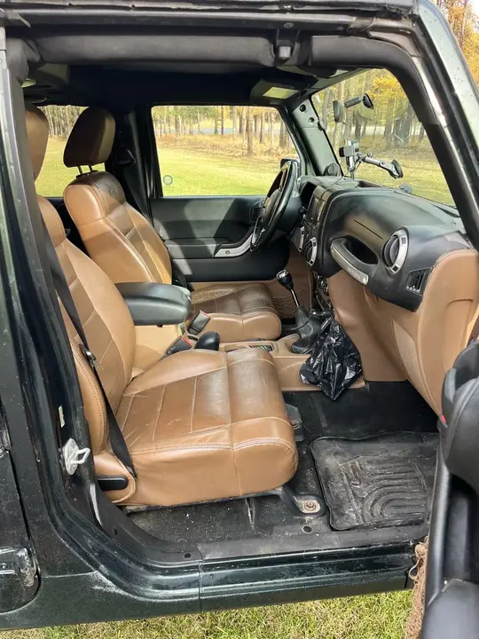 Jeep Wrangler Unlimited 2011 photo 5
