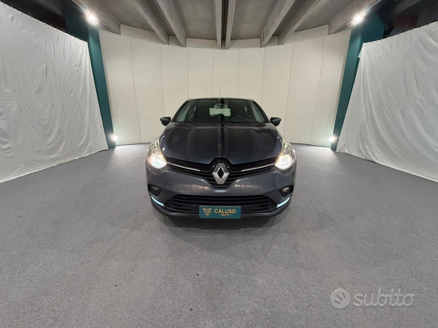 Renault Clio 2017 photo 2